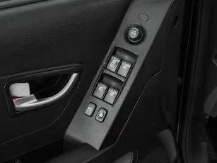 SsangYong  12