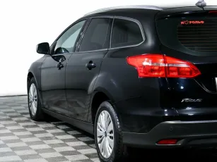 Ford  6