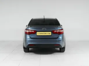 Kia  5
