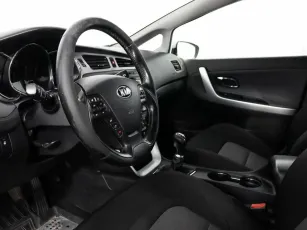 Kia  9