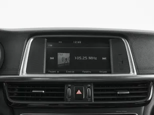 Kia  14