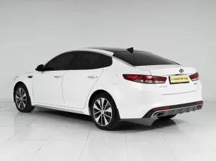 Kia  4