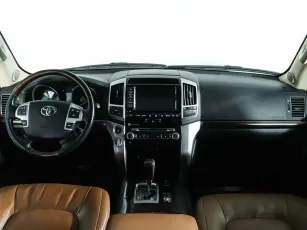 Toyota  10