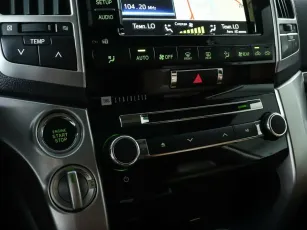 Toyota  15