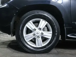 Toyota  8