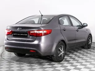 Kia  3