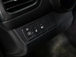 Kia  9