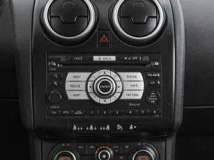 Nissan  13