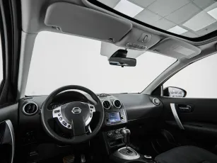Nissan  7