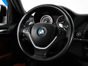 BMW  10