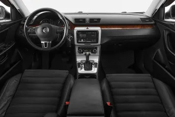 Volkswagen  8