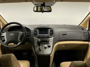 Hyundai  8