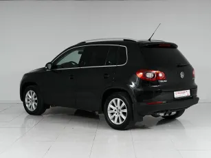 Volkswagen  4