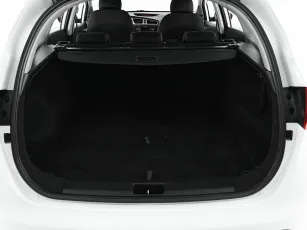 Kia  14