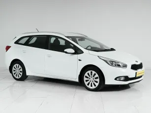 Kia  3