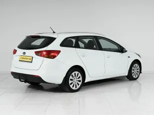 Kia  6