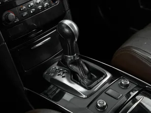 Infiniti  19