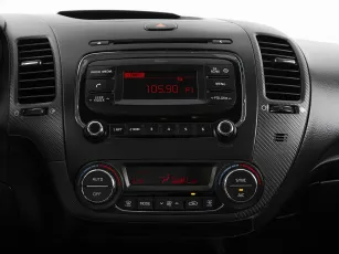 Kia  14