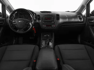 Kia  9
