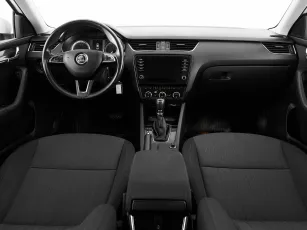 Skoda  9