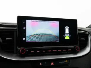 Kia  10