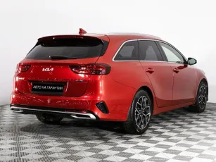 Kia  3
