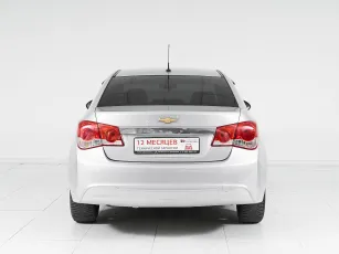 Chevrolet  5