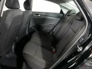 Hyundai  12