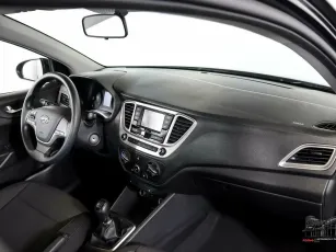 Hyundai  8