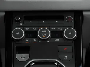 Land Rover  19