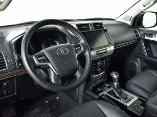 Toyota  11