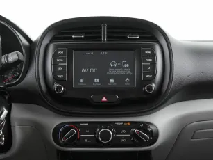 Kia  13