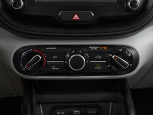 Kia  14