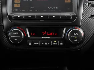 Kia  16