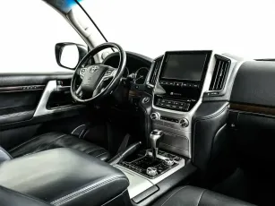 Toyota  6