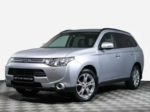 Mitsubishi Outlander,  III