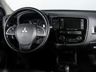 Mitsubishi  10