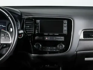 Mitsubishi  13
