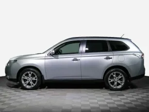 Mitsubishi  3