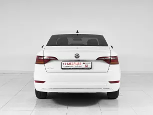 Volkswagen  5