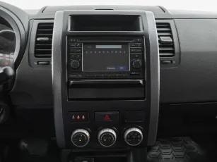 Nissan  14