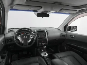 Nissan  8