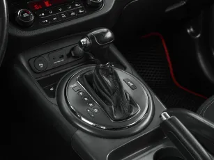 Kia  16