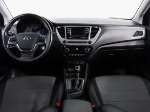Hyundai  6