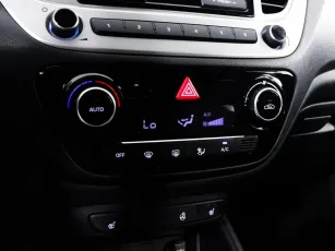 Hyundai  8