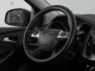 Ford  10