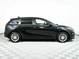 Kia  4