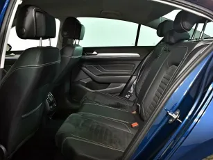 Volkswagen  10