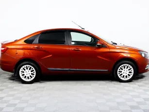 Lada (ВАЗ)  4