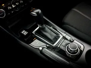 Mazda  19
